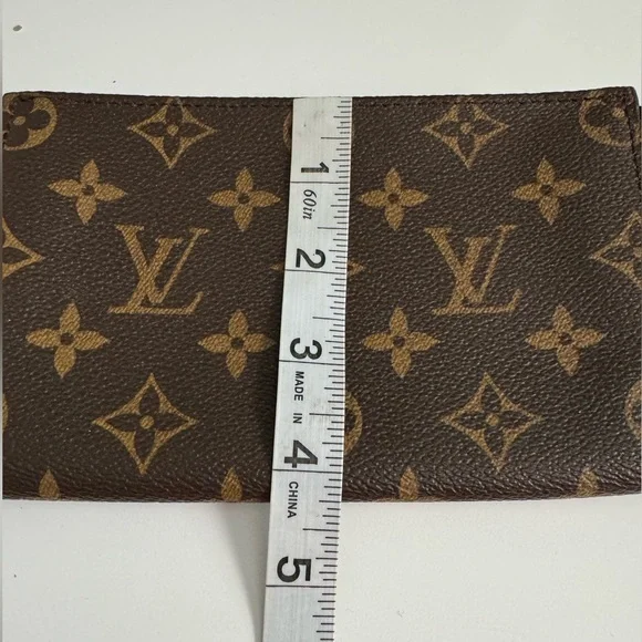 ❗️SOLD❗️Louis Vuitton monogram pouch - Picture 9 of 10